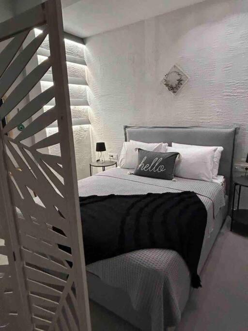 Antoniou Santorini Luxury Home Тира Экстерьер фото